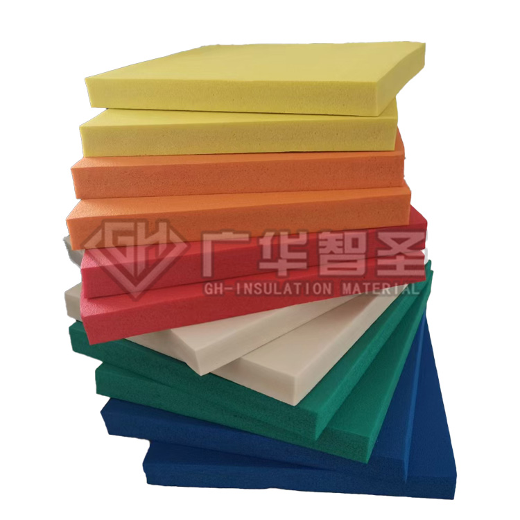 广华节能科技风管橡塑保温板产品实拍