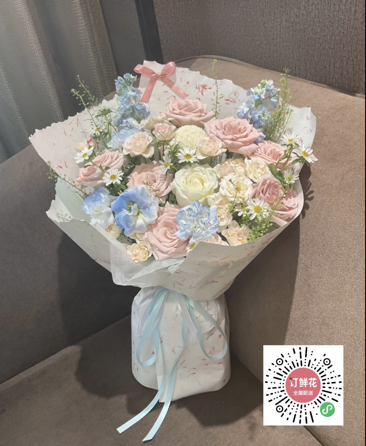 墙满鲜花开业花篮案例