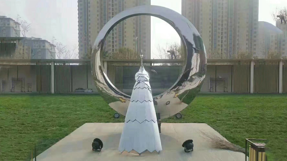 不锈钢雕塑落地项目案例展示