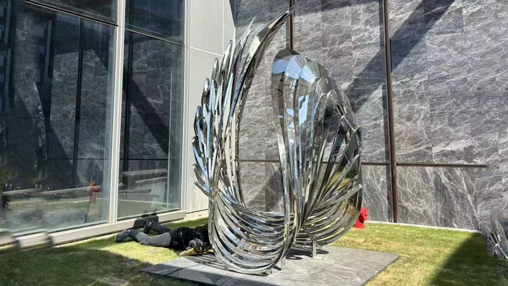 城市小品不锈钢雕塑展示